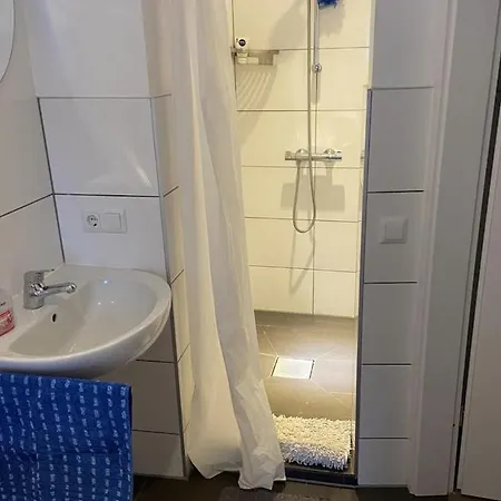 Appartamento Mit Balkon - 3 *